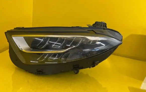 Mercedes-Benz CLS C257 Headlight/headlamp A2579062502