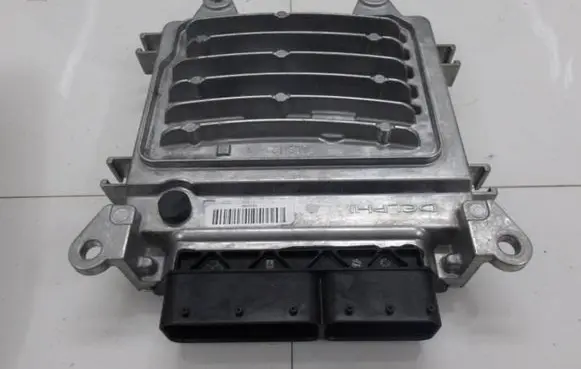 Mercedes-Benz C W204 Engine control unit/module A6519005301
