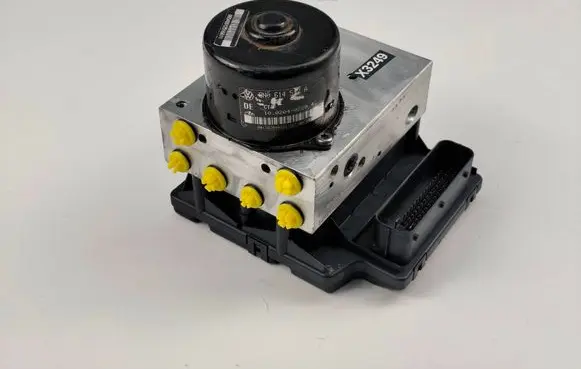 Audi TT Mk1 ABS Pump 8N0614517A 8N0907379E 10020402284