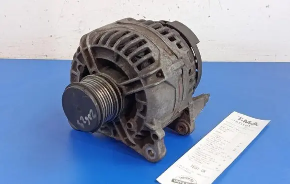 Volkswagen Golf IV Generator/alternator 028903028E