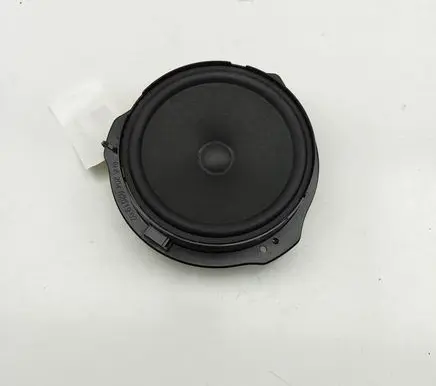 Mercedes-Benz E A207 Rear door speaker A2048201902