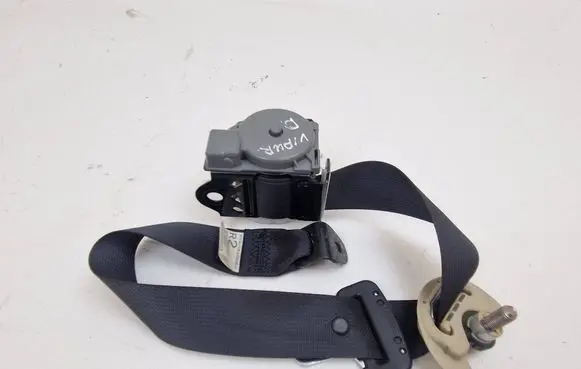 Mitsubishi Outlander Middle seatbelt (rear) 0641144
