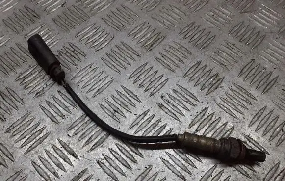 Volkswagen Polo Lambda probe sensor 03C906262