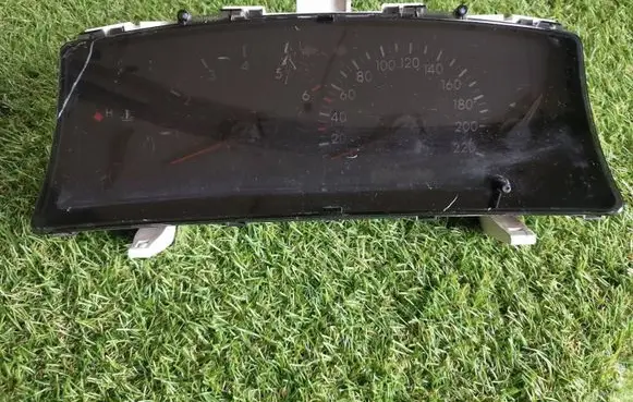 Toyota Corolla Verso AR10 Speedometer (instrument cluster) 83800-13150 257410-8790