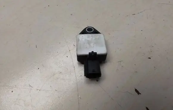 Alfa Romeo 159 Airbag deployment crash/impact sensor