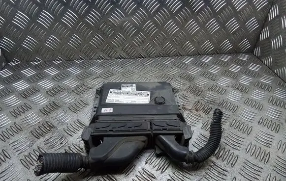 Lexus IS 220D-250-350 Engine control unit holder 8966153700 1758007704