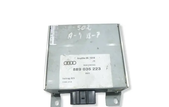 Audi A4 S4 B6 8E 8H Sound amplifier 8E9035223 B66316 1380214