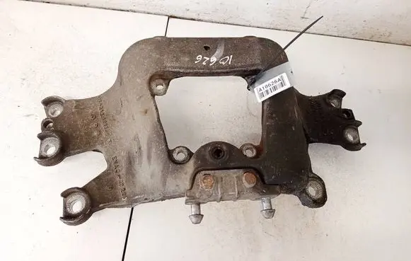 Audi A6 S6 C6 4F Engine mounting bracket 4f0399263l