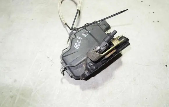 Audi A6 S6 C5 4B Rear door lock