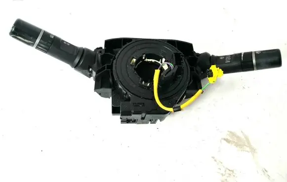 Mazda 2 Wiper turn signal indicator stalk/switch D65166CS0