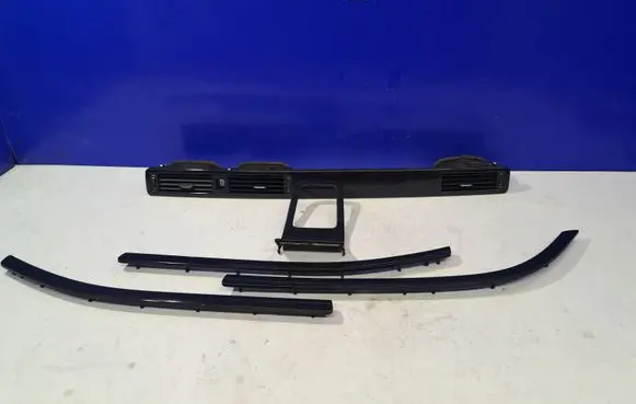 Volvo S80 Dashboard glove box trim 30716440 30716439