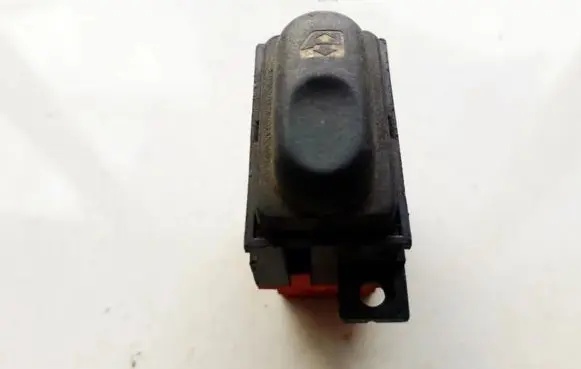 Renault Laguna I Electric window control switch 1494