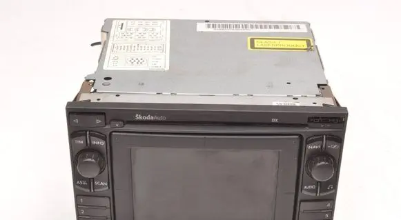 Skoda Superb B5 (3U) Navigation unit CD/DVD player 1U0035191B