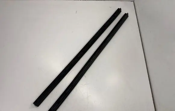 Ford Mustang VI Engine compartment rubber FR3B16A570