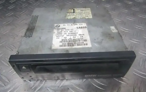 Navigation unit CD/DVD player