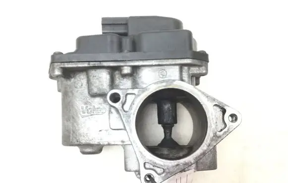 Volkswagen PASSAT B6 EGR valve 03G131501