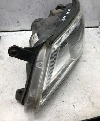 Volkswagen Tiguan Headlight/headlamp 5N2941031H 1ED24703803 24703803000081