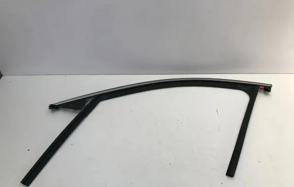 Mazda CX-60 Front door window/glass frame C0AGZ04 2L140246 C0AGZ04L1