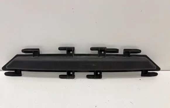 BMW 5 E60 E61 Cabin air micro filter cap 6935870