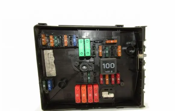 Volkswagen Golf V Fuse module 1K0937125A