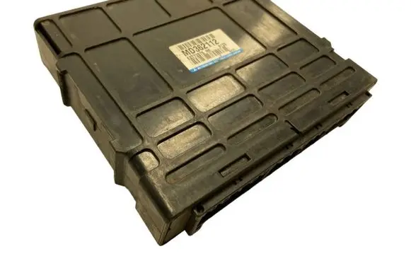 Mitsubishi Space Wagon Engine control unit/module MD362112 E2T70535