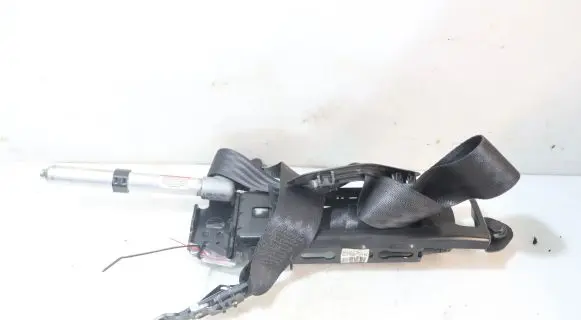 Volvo V50 Front seatbelt