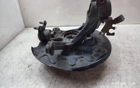 Seat Leon IV Front wheel hub 