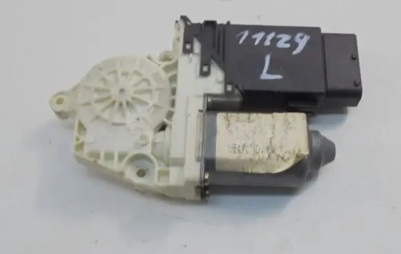 Seat Toledo II (1M) Front door window regulator motor 101387-101