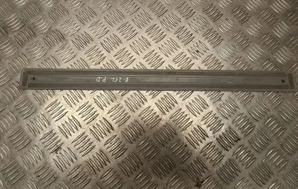 Mercedes-Benz E W212 Front sill trim cover A2126860936