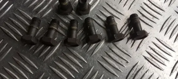 BMW 3 E46 Nuts/bolts 