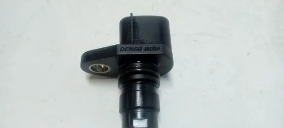 Opel Astra J Crankshaft position sensor 8973216200