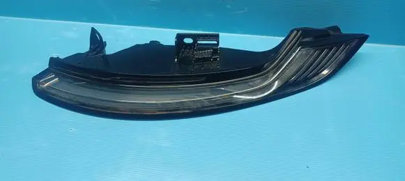 Porsche 911 Rear/tail lights 9P5945092B L90205524 9P594502