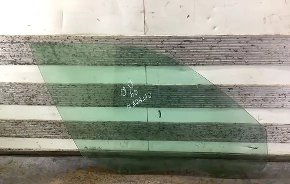 Citroen C4 II Picasso Front door window glass four-door DOT211M75AS2 43R000016