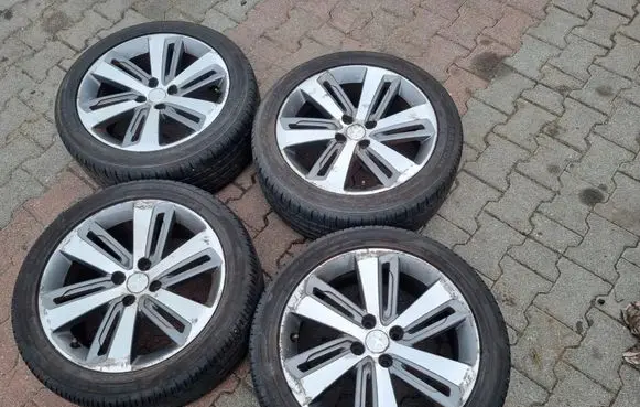 Peugeot 3008 I R18 alloy rim 