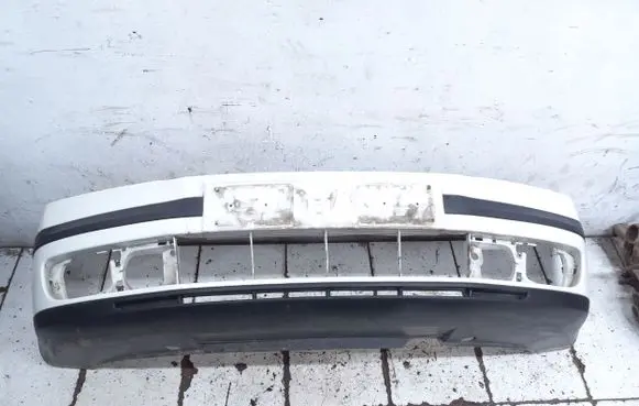 Skoda Octavia Mk2 (1Z) Front bumper 1Z0807061 1Z0807221