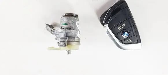 BMW X1 F48 F49 Ignition key/card 