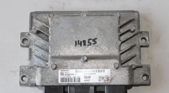 Ford Fiesta Engine control unit/module 8V2112A650SF S180047002F