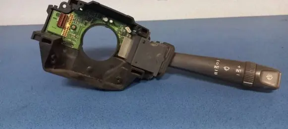 Volvo S80 Wiper control stalk 9472927