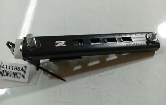 Opel Zafira B Seat belt adjustment rail 605444900