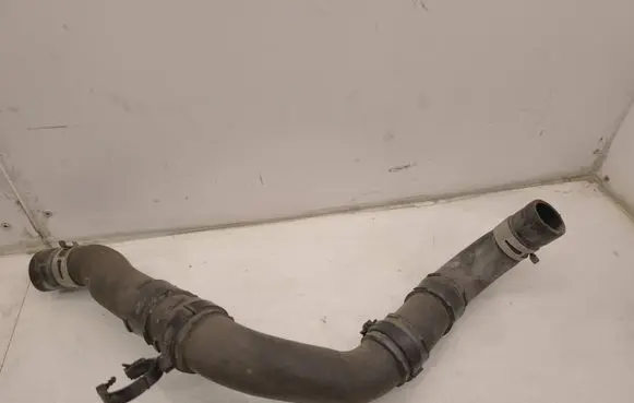 Toyota C-HR I Engine coolant pipe/hose 