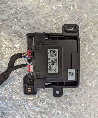 Opel Mokka X Parking PDC control unit/module 13509768