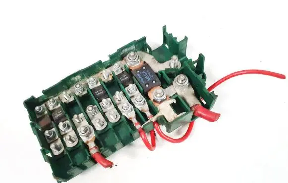BMW 5 E39 Fuse box set 61138370639 5518361