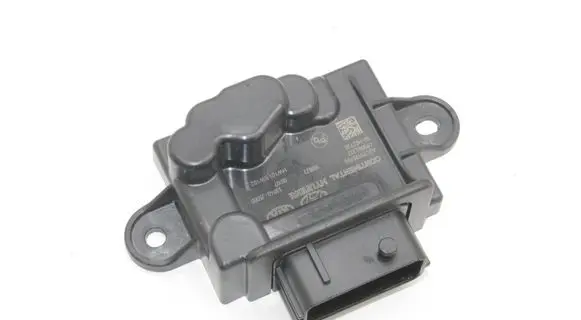 KIA Stinger Fuel injection pump control unit/module 33040J5000