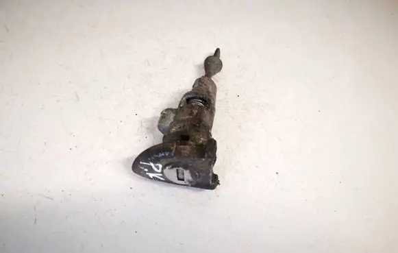 Volkswagen PASSAT CC Front door lock (next to the handle) 3c8837167a