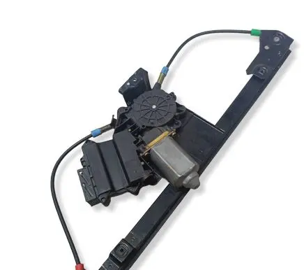 Volkswagen Golf III Rear door window regulator motor 1H4959812A 1H4839402F