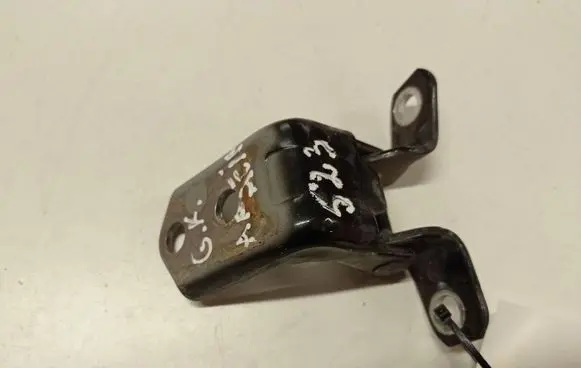 Mazda 3 II Rear door lower hinge