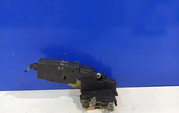 Volvo S40, V40 Coupe door lock (next to the handle) 30859706