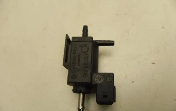 Land Rover Discovery 4 - LR4 Turbo solenoid valve AH22209054AA VD7573