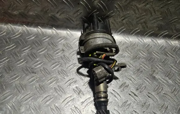 Mitsubishi Colt Spark distributor T3T64173Y03 3Y21