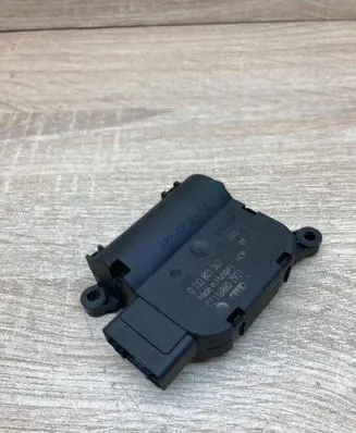 Volkswagen Tiguan Air flap motor/actuator 3C0907511A 0132801362USED